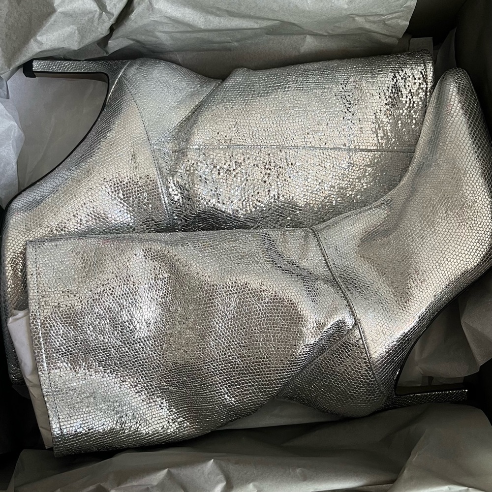ALLSAINTS Pointed Metallic Heeled Boots - Picture 3 of 9